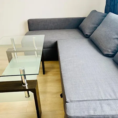 Apartment Family 6 *